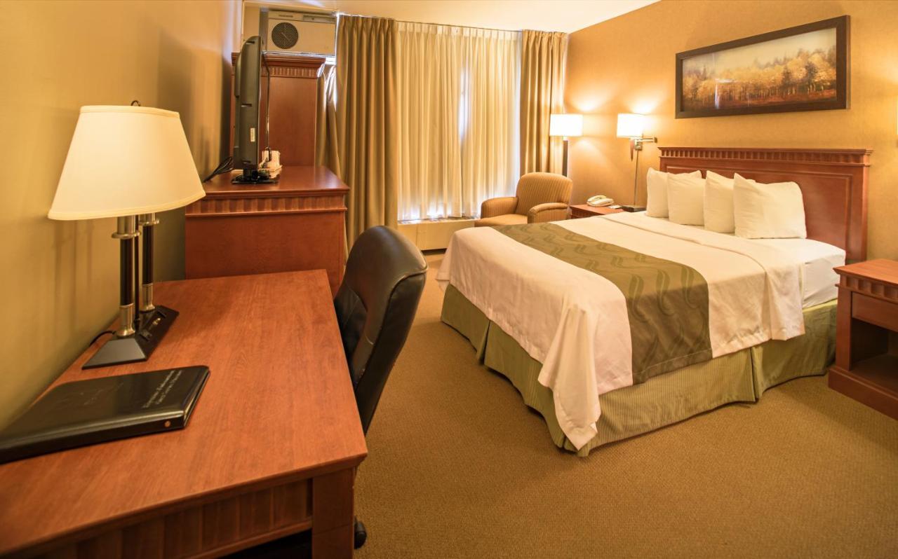 Quality & Pe Trudeau Airport 3*