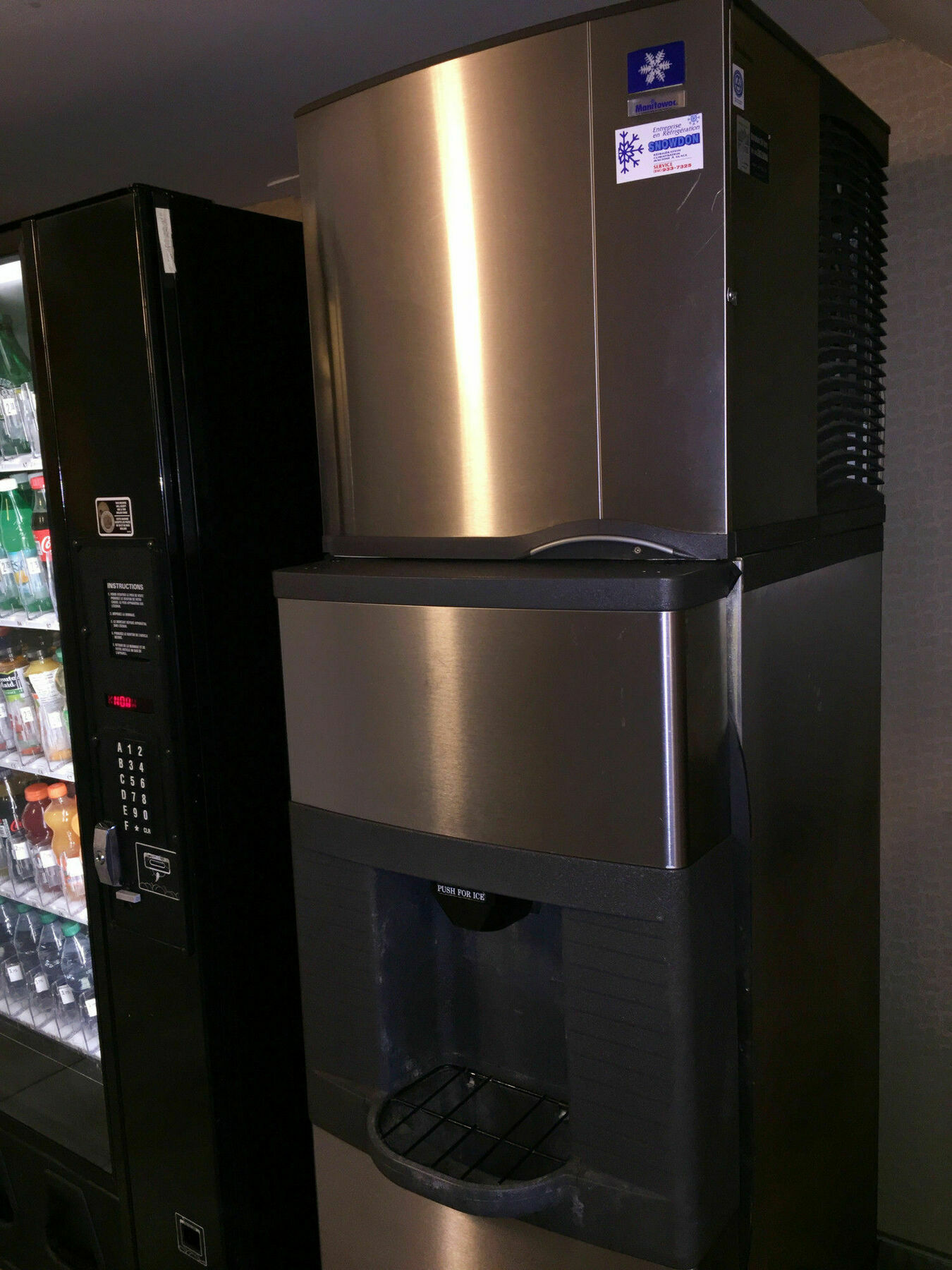 Quality & Pe Trudeau Airport Hotel